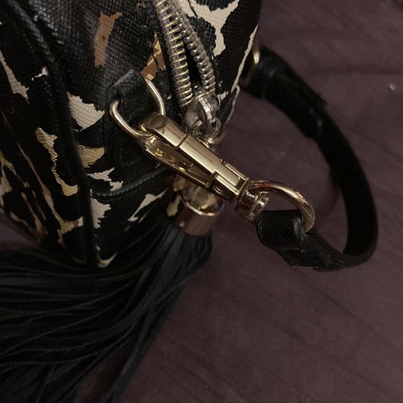 I bought it but never use it, it’s from Victoria secrets. - Picture 9 of 10